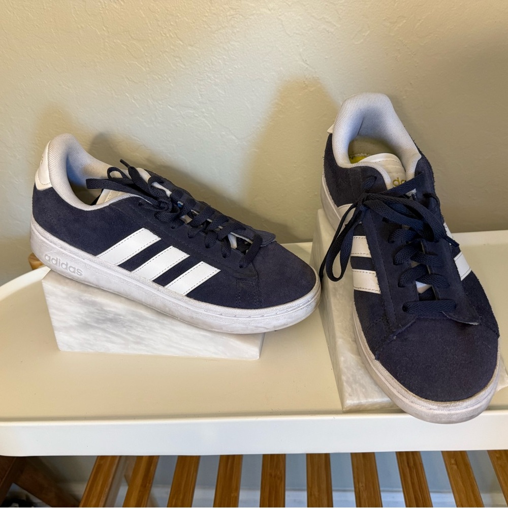 Adidas Navy Blue Suede Sneakers with White Stripes – Women’s Size 8